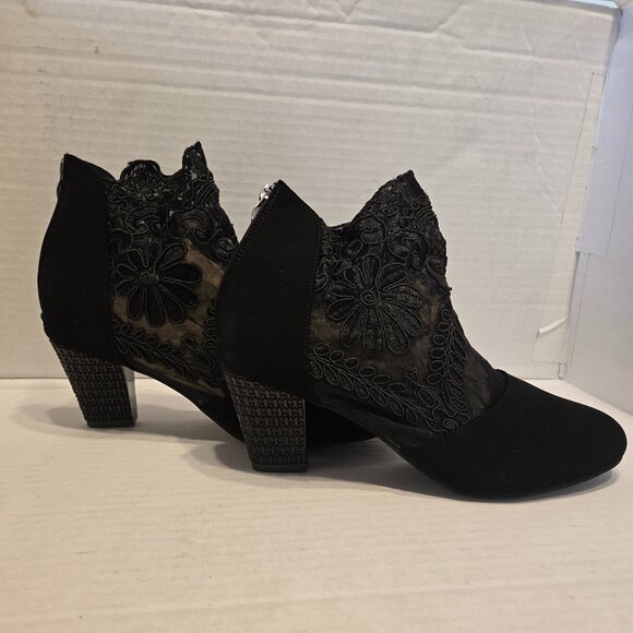 UNMARKED Shoes - BLACK VELVET AND LACE WOMEN'S ANKLE BOOTS